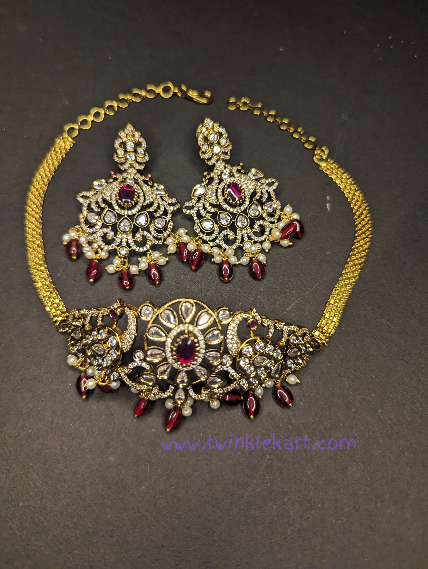 Premium Victorian Maroon Choker Set