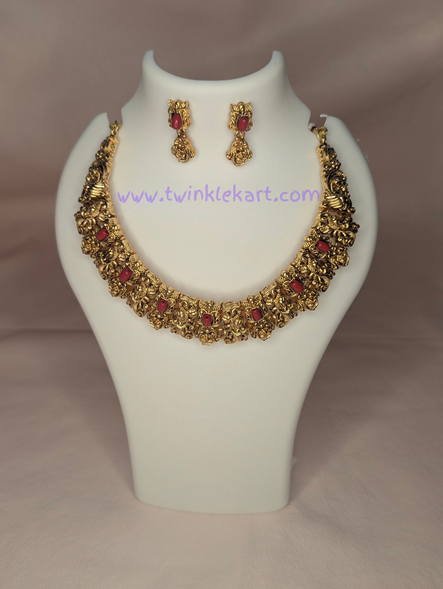 Premium Gold Coral Gem Necklace With Earrings