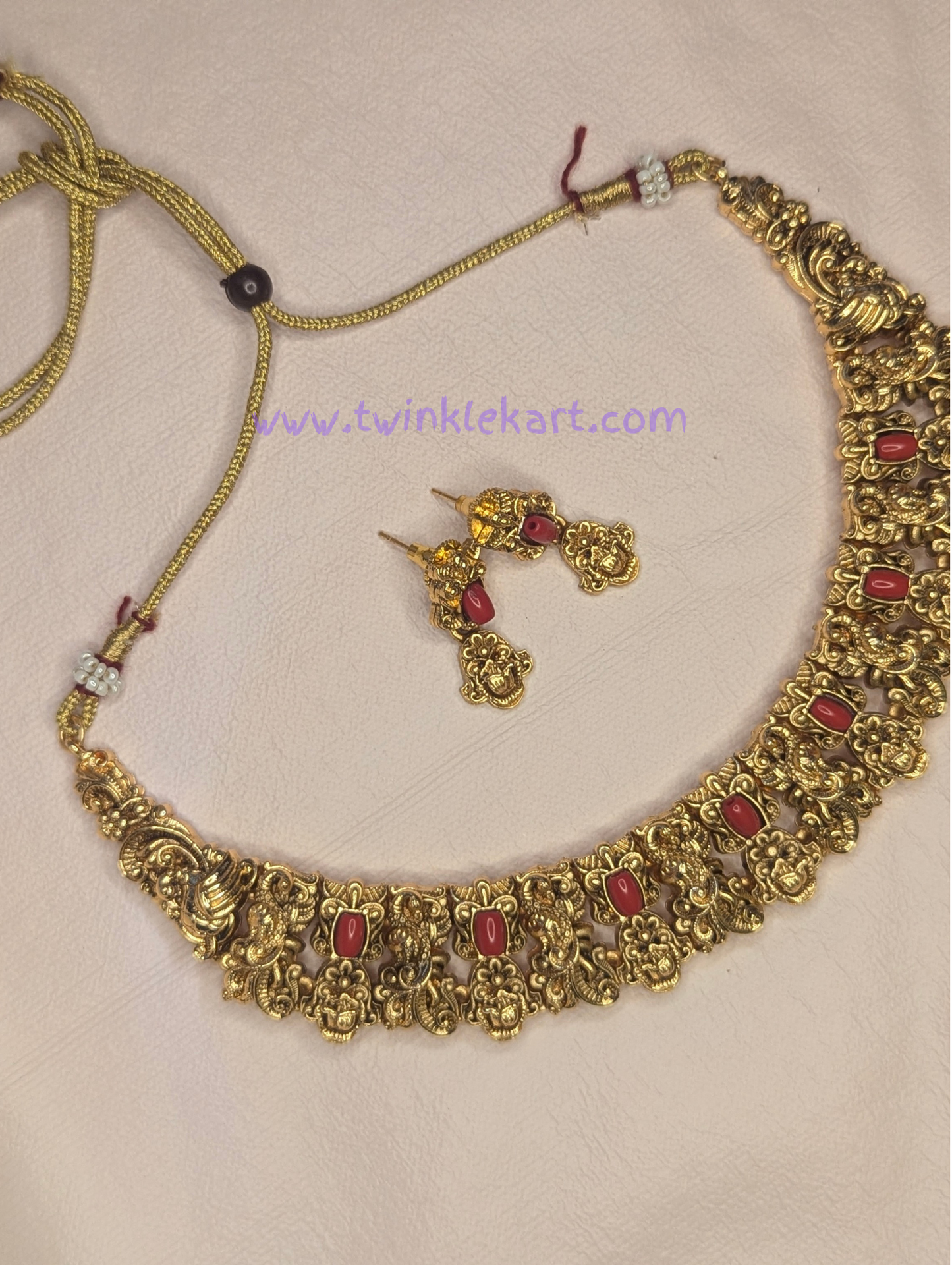 Premium Gold Coral Gem Necklace With Earrings