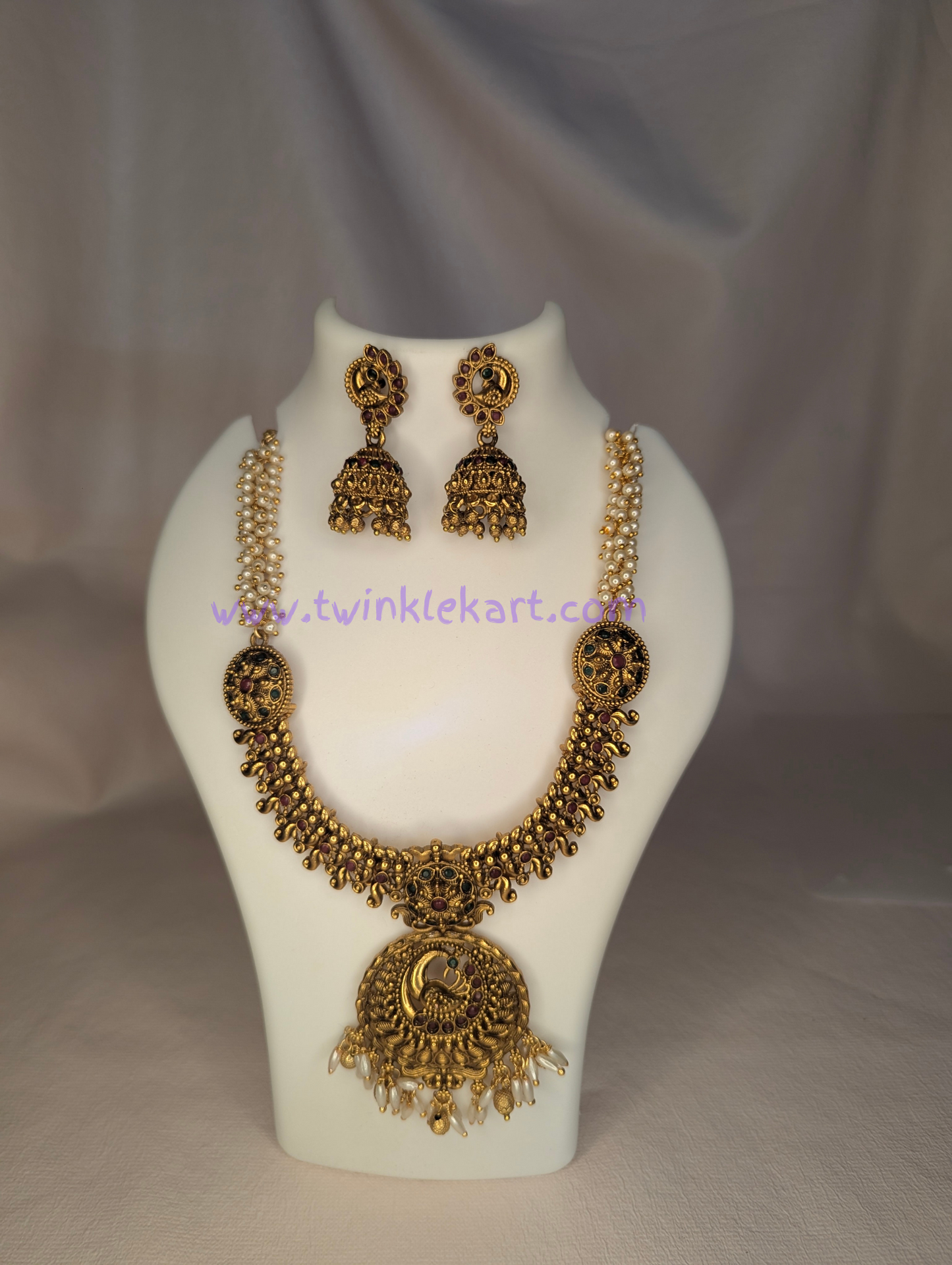 Premium Traditional Peacock Pendant Pearl Necklace Set