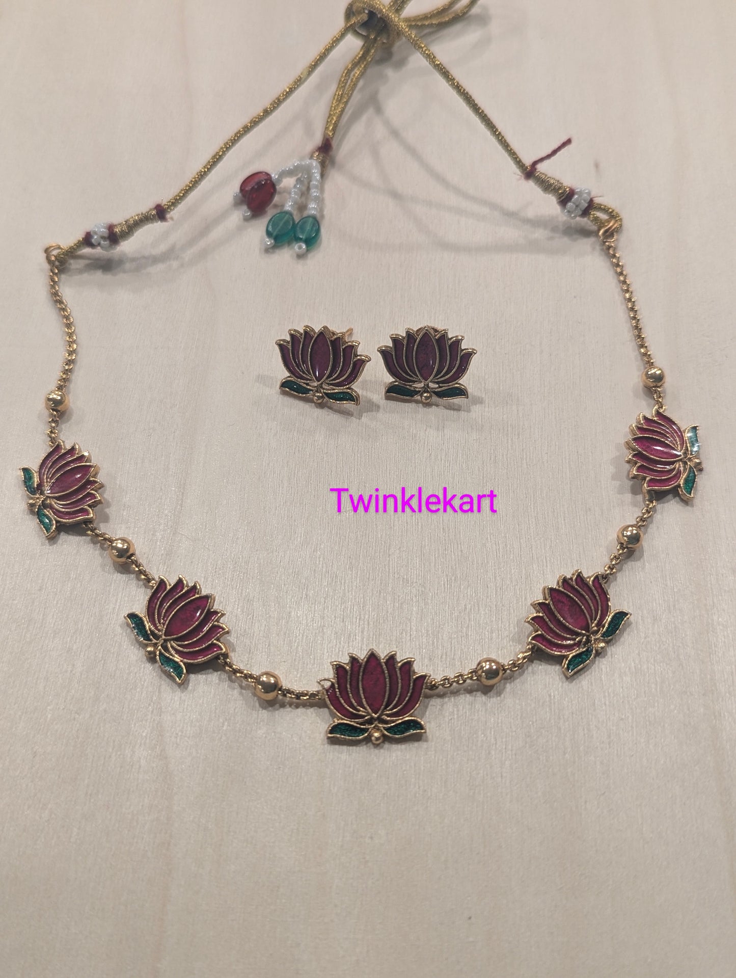 Trending Lotus Necklace Chain With Studs