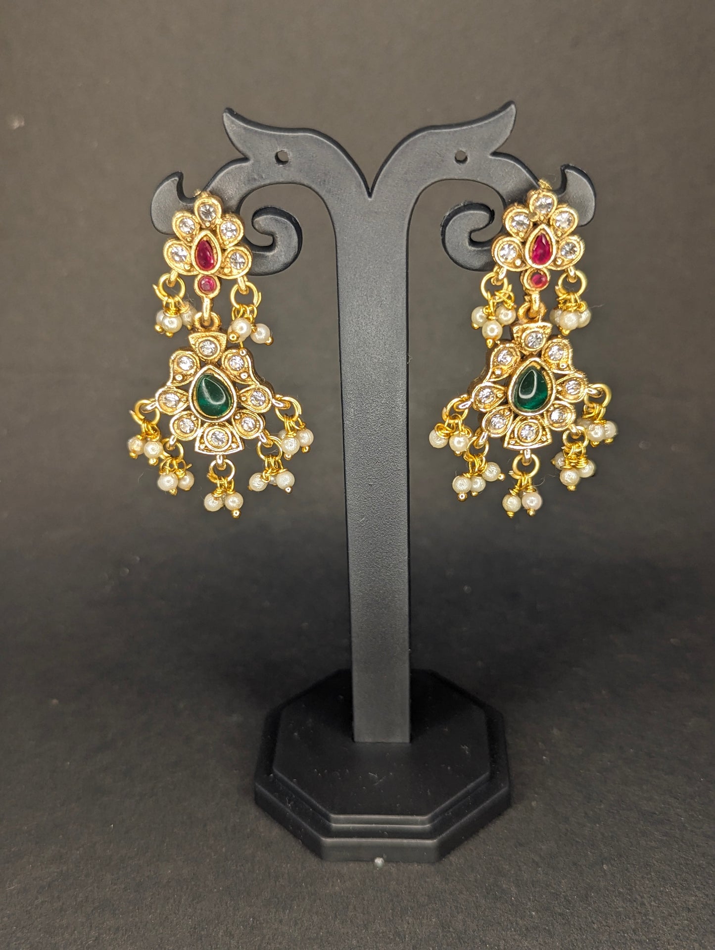 Matte Guttapusalu Green Stone Long Haram With Earrings