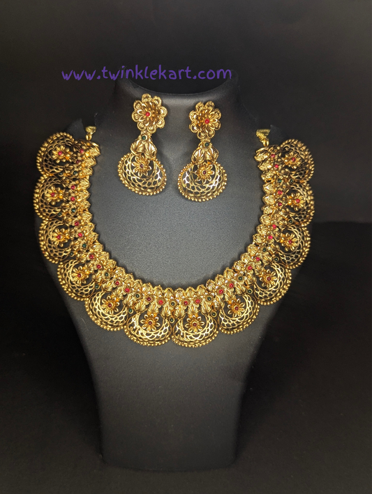 Traditional Flower and Multi Stone Necklace With Earrings